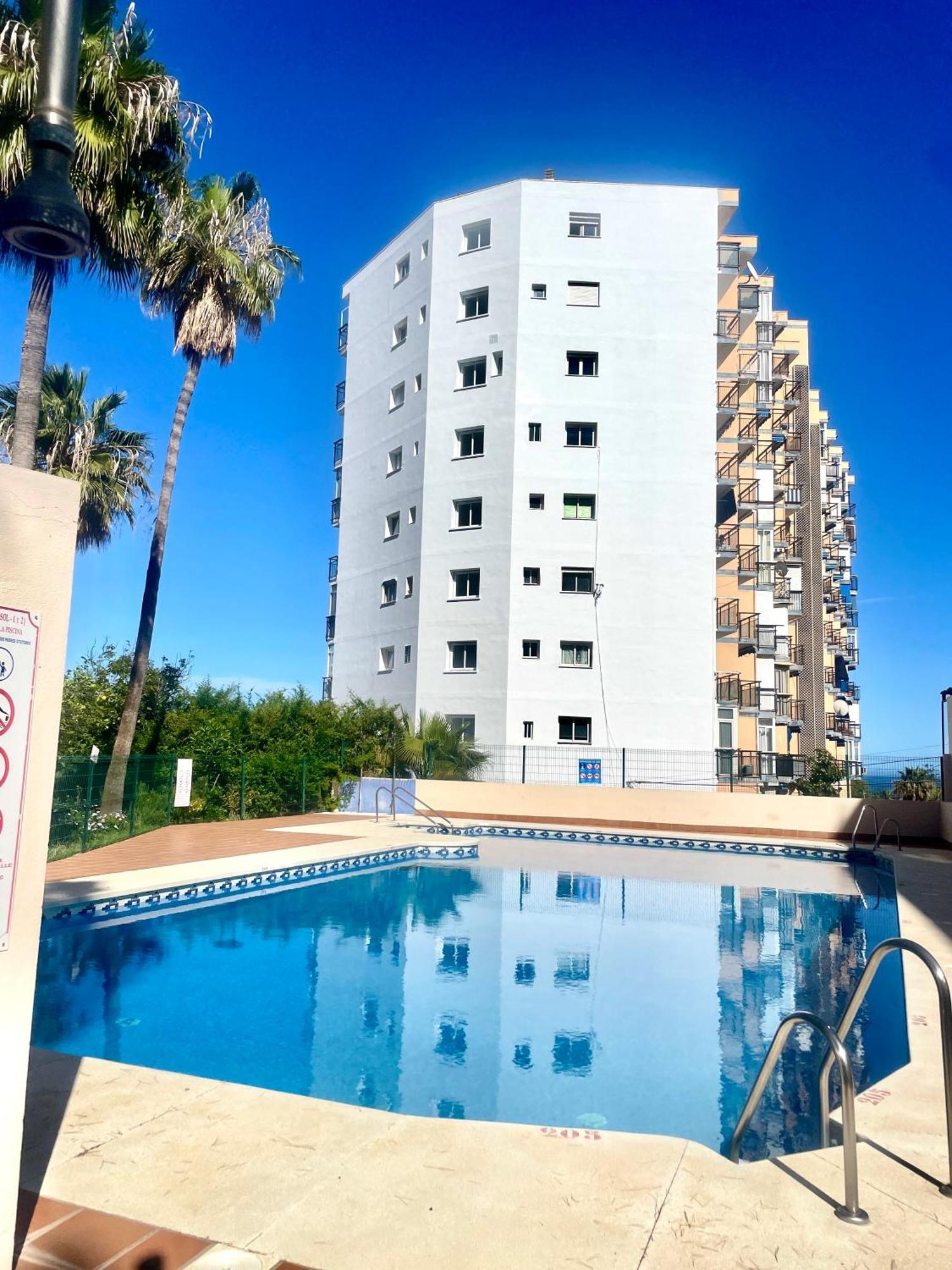 Estudio Nuevo Y Con Piscina Benalmádena Esterno foto